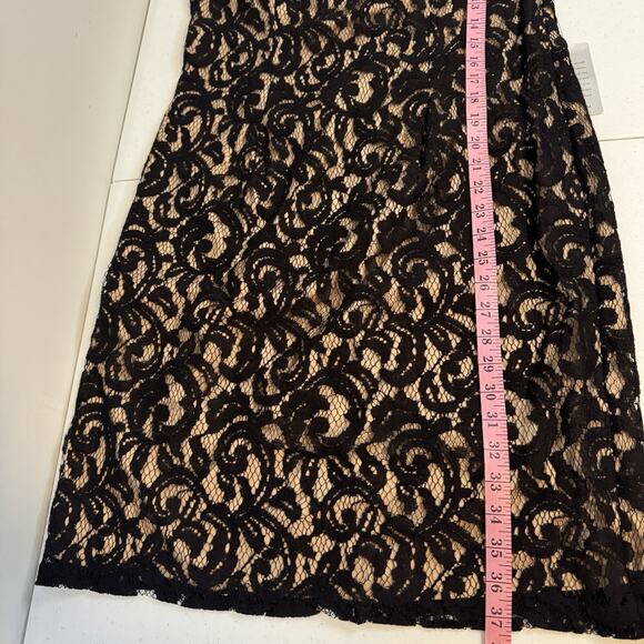 Adrianna Papell Lace Sheath Dress Women's Size 12 Black Nude Sleeveless Short - Picture 14 of 15